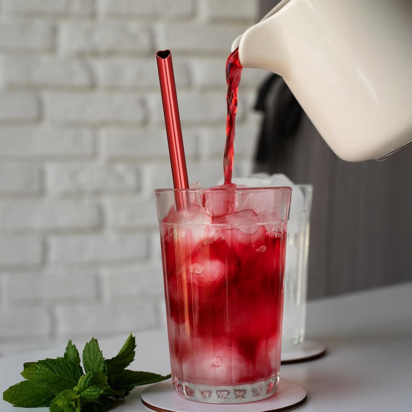 NiHome 16-Pack Heart-Shaped Stainless Steel Drinking Straws with 2 Cleaning Brushes, 8.5" Long Reusable Straws for Stanley Tumbler 14oz, Dishwasher Safe, Safe Edges for Kids (Pearl Red)