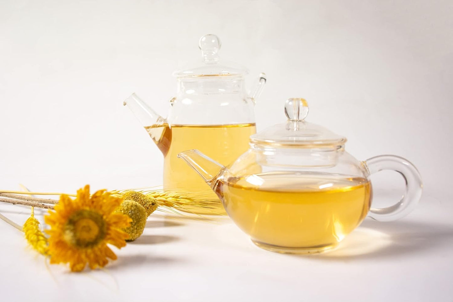 TIAN HU SHAN Premium White Tea Loose Leaf, Original Bai Mu Dan with a Light & Fresh Delicate Flavor, Low Caffeine, Hot & Cold Brew 4 Ounce (Pack of 1)