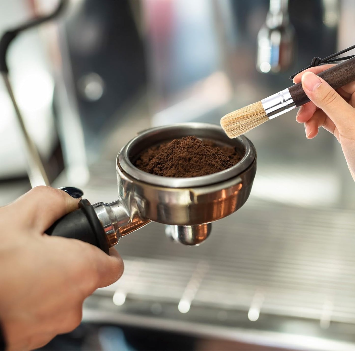 2 Pack Coffee Grinder Brush, Espresso Machine Brush with Wooden Handle and Natural Bristles, Coffee Grinder Cleaning Brushes for Home Kitchen Espresso Machine Cleaner Tool