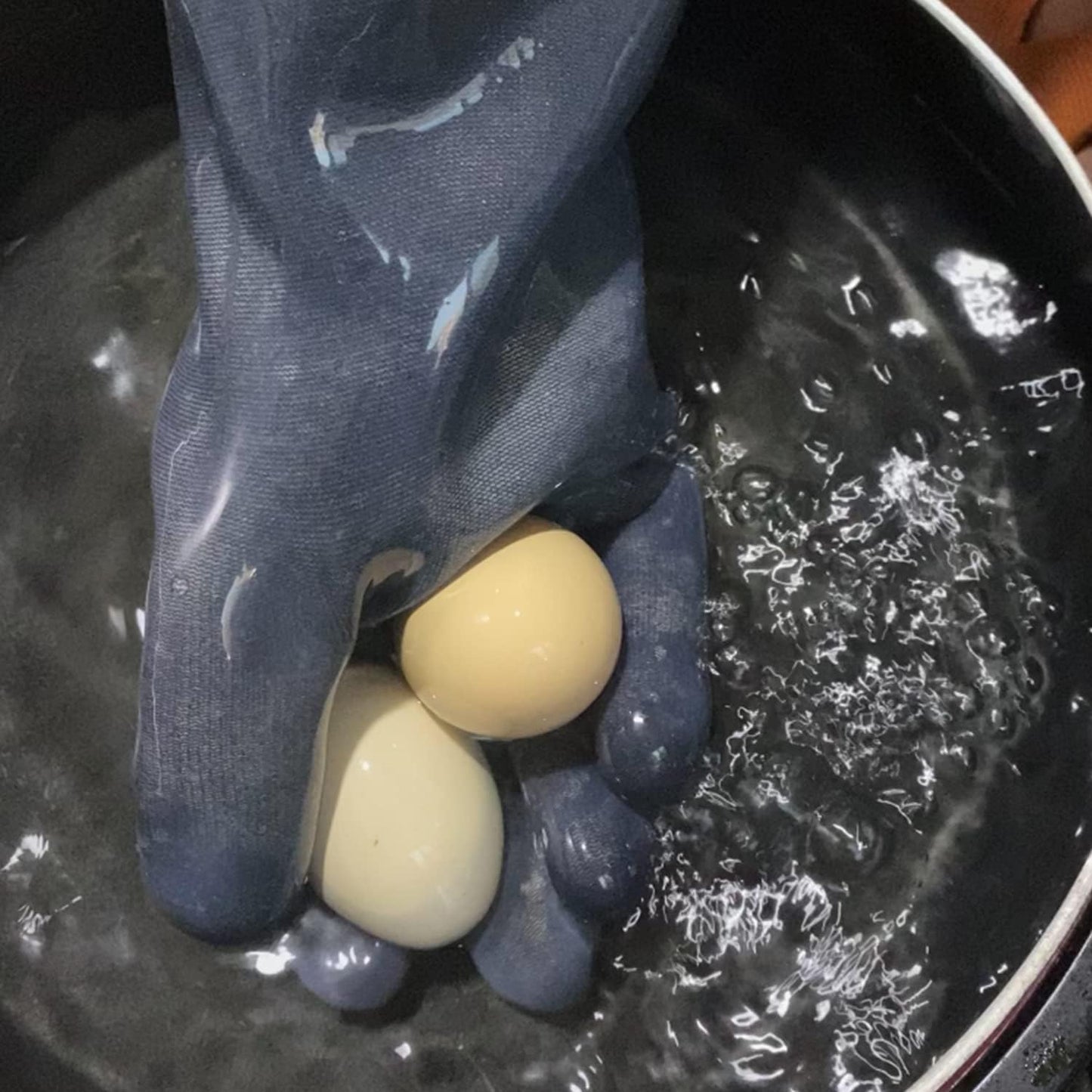 DEYAN Silicone BBQ Gloves, 932°F Heat Resistant Oven Gloves with Fingers, Kitchen Waterproof Hot Proof Glove for Fryer, Smoker, Baking, Cooking, Cutting(9/L)