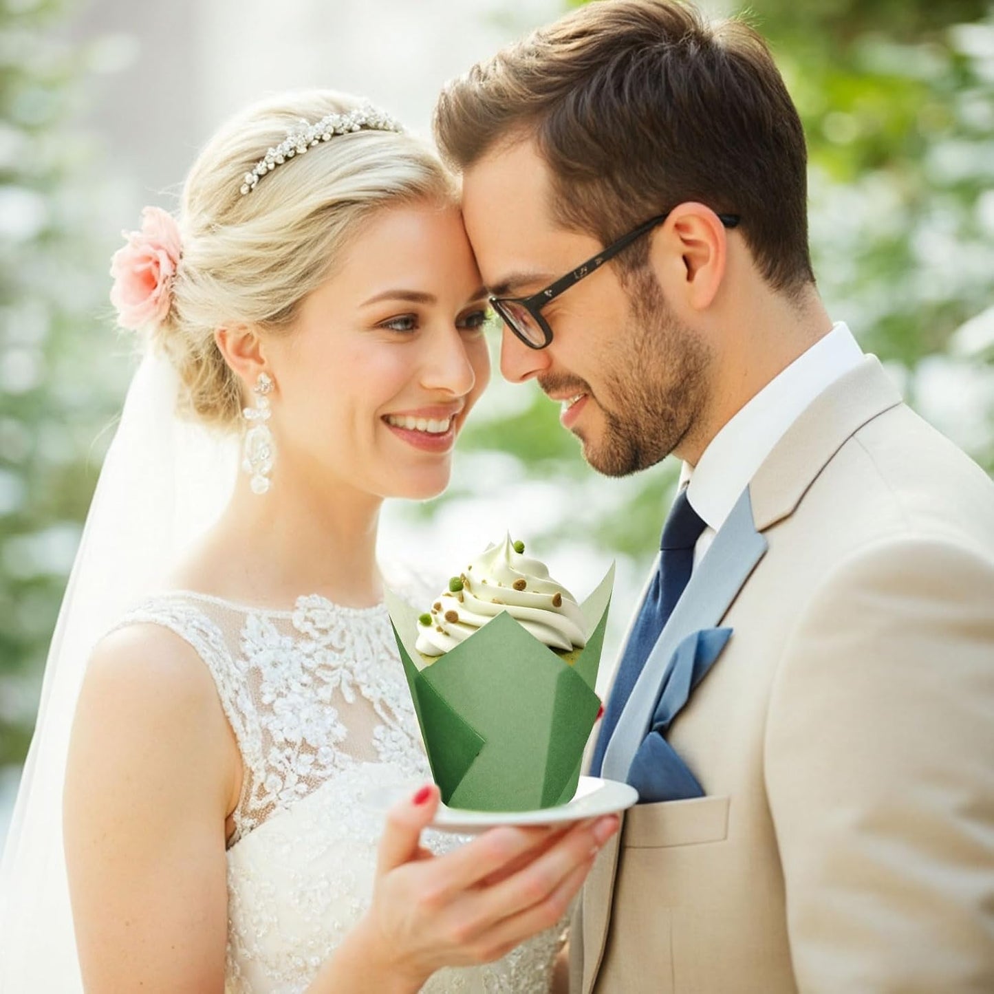 180Pcs Sage Green Tulip Cupcake Liners Gradient Green Muffin Baking Cups Cupcake Wrappers for Wedding Bridal Shower Spring Holiday Party Supplies