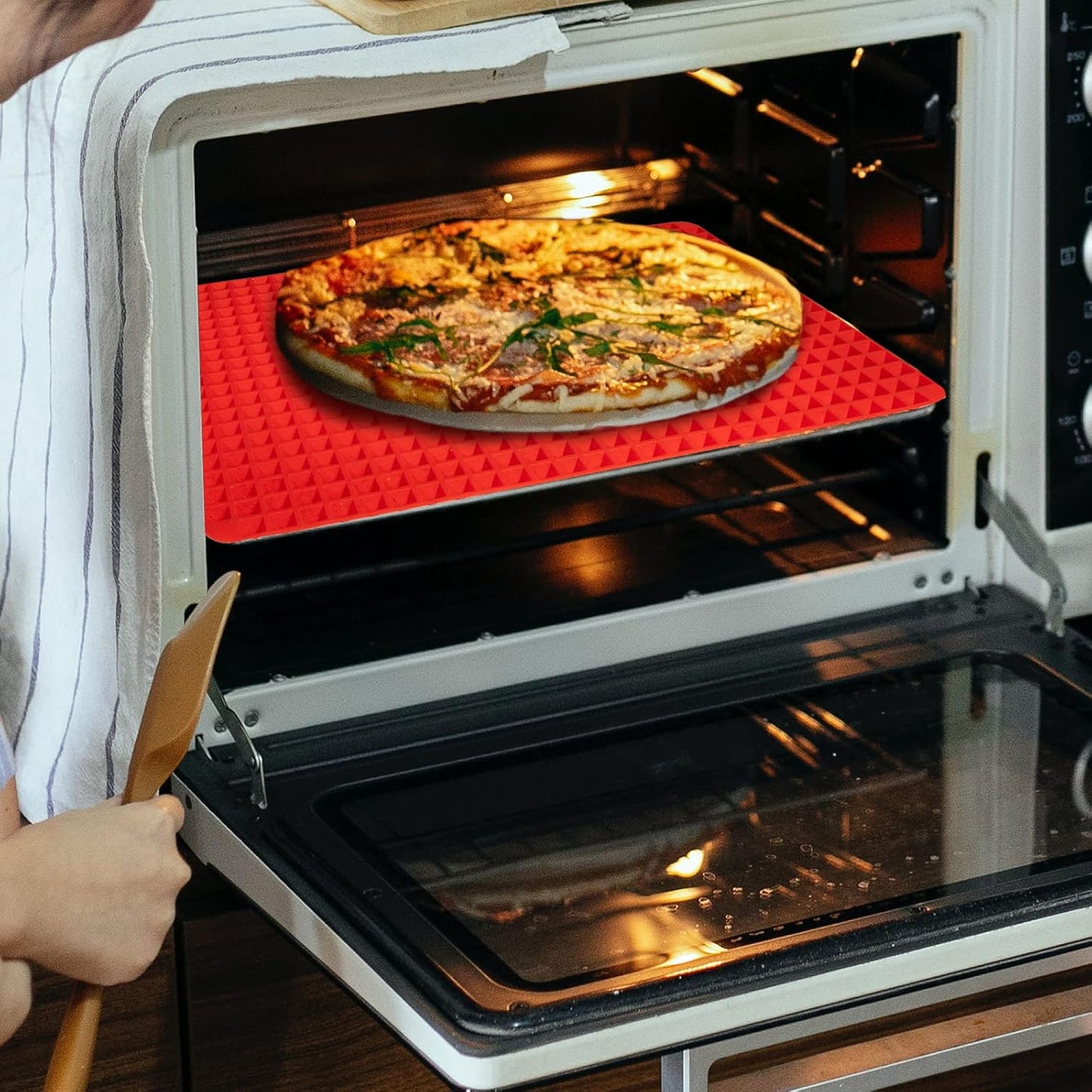 Silicone Baking Mat Red Pyramid Non Stick Bacon Microwave Tray Pastry Mats Red BBQ Grill Mat Baking Supplies oven Liners For Bottom Of Oven - 16 X 11''Silicone Mats For Kitchen Counter 1 Pack