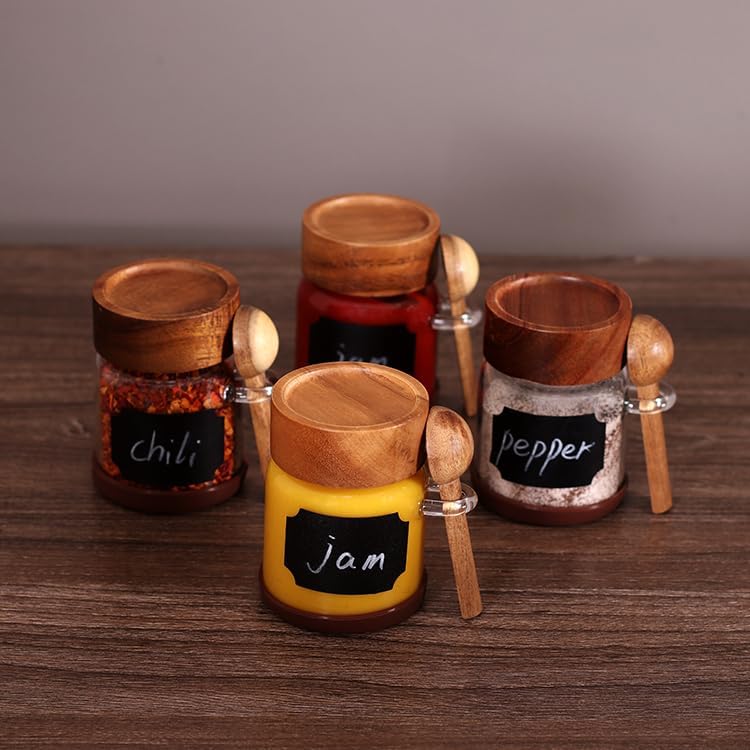 SAIOOL High Bprosilicate Glass 4 Pack Spice Jars with Label and Spoons,Overnight Oats Containers with Acacia Airtight Lids,Glass Food Storage Jars, Coffee Bar (Acacia 5.9 OZ*4)