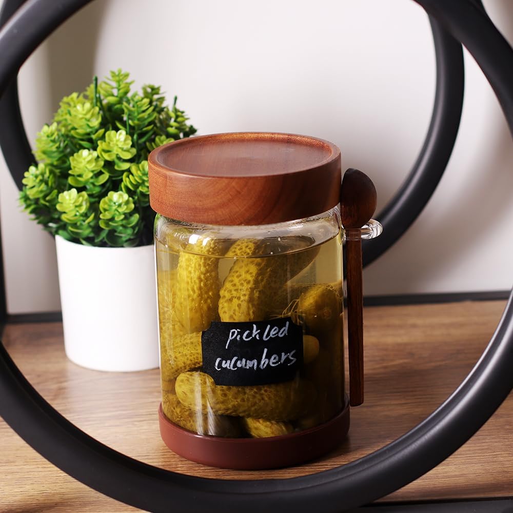 SAIOOL High Bprosilicate Glass 4 Pack Spice Jars with Label and Spoons,Overnight Oats Containers with Acacia Airtight Lids,Glass Food Storage Jars, Coffee Bar (Acacia 22 OZ*4)