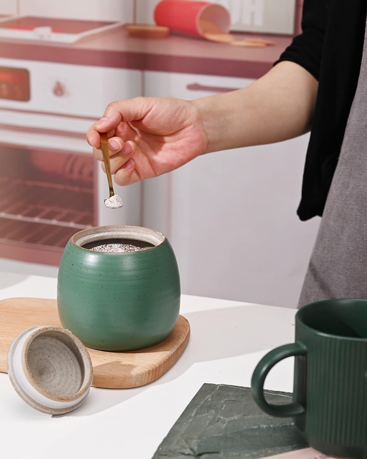 Retro Kitchen Canisters Ceramic Food Storage Jar Roud Shape with Silicone Airtight Lid for Tea, Coffee, Nuts, Herb, Spice, Sugar (Green)