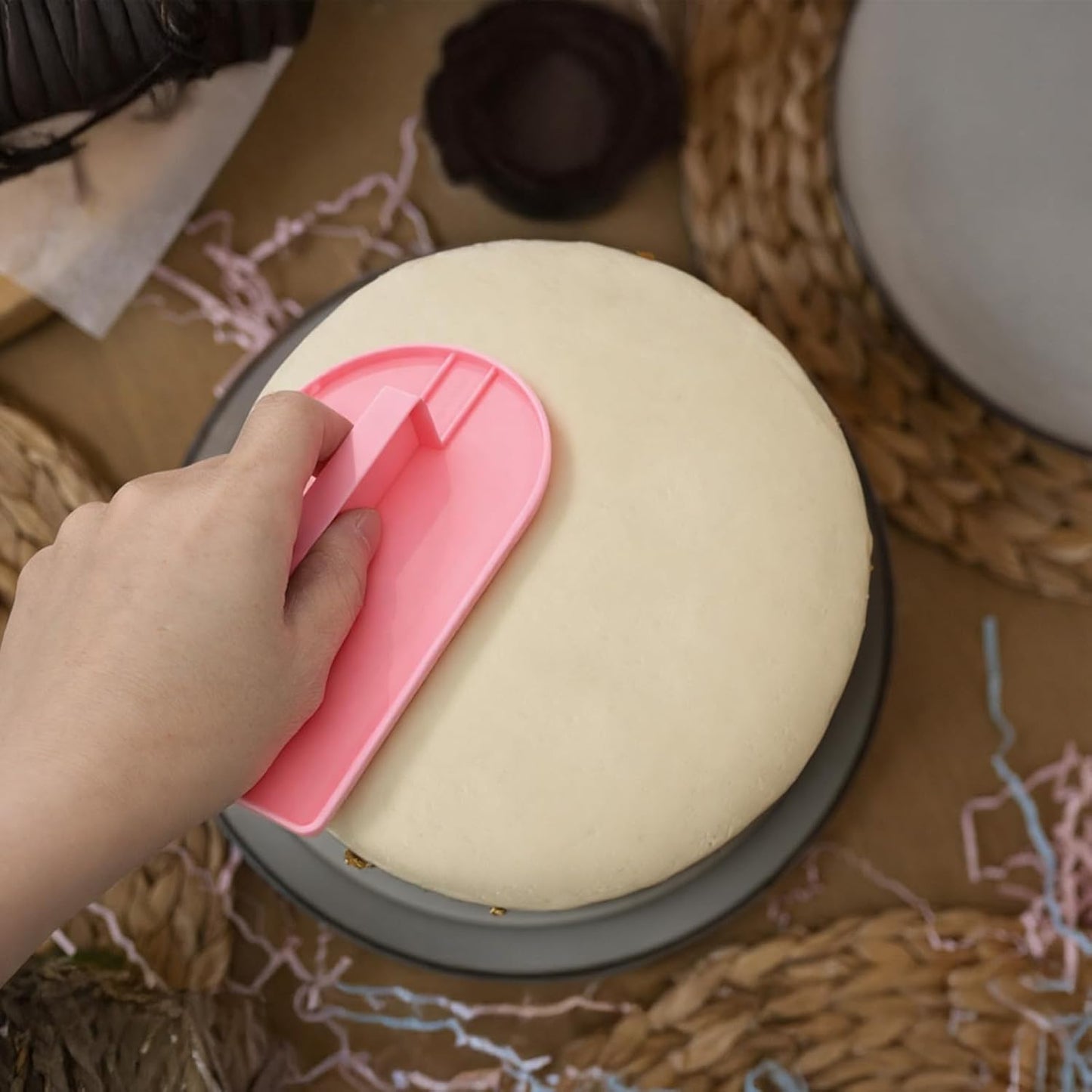 2 PCS Fondant Smoothing Tool, Cake Decoration Icing Smoother, Plastic Fondant Icing Smoother Polisher, Icings Scraper Paddle Tool for Cake Decoration Tools (Pink, Green)