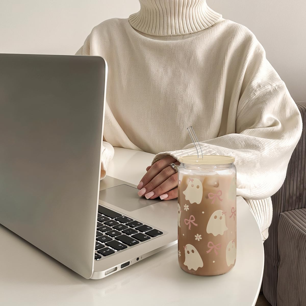 Halloween 16oz Can Glass Tumbler with Acrylic Lid & Straw, Iced Coffee Cup for Women Girls, Aesthetic Cups Gifts for Party