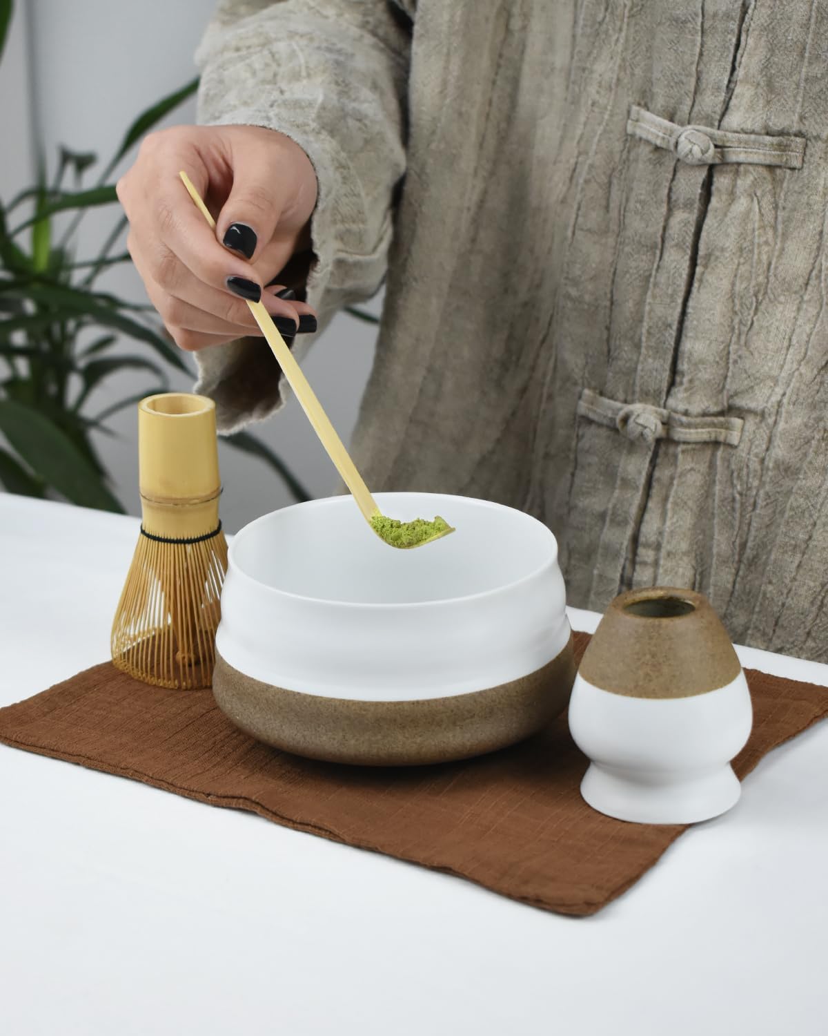 Artcome Premium Matcha Tea Set - 19.6oz Ceramic Bowl, Bamboo Whisk, Scoop, Whisk Holder & Brewing Guide - Authentic Japanese Tea Ceremony Tools for Matcha Preparation