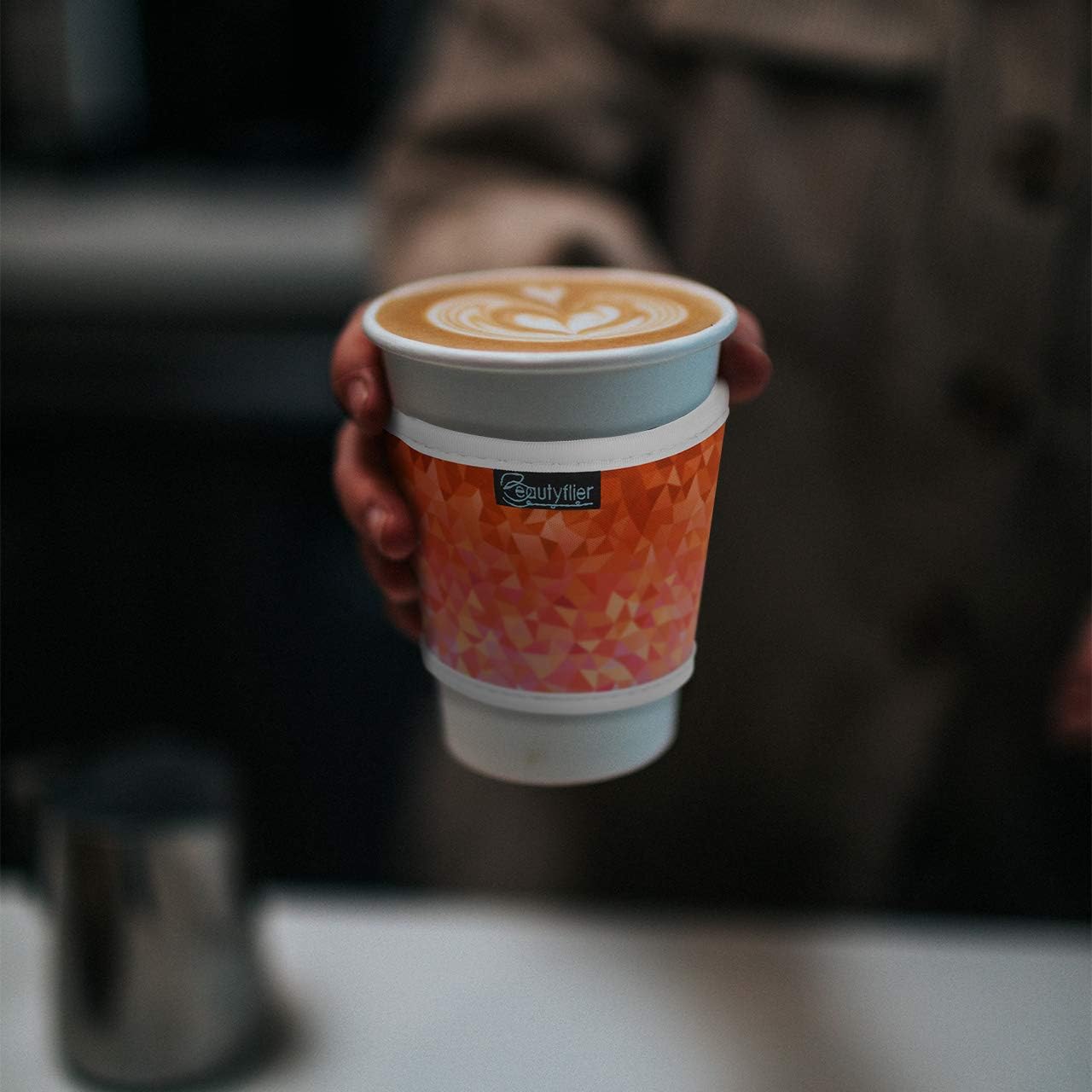 Beautyflier 8pcs Anti-Slip Neoprene 2.5mm Thick Collapsible Heat Resistant Coffee Cup Insulated Sleeve for Coffee/Tea/Cold Drinks (Geometric gradient),20 ounces