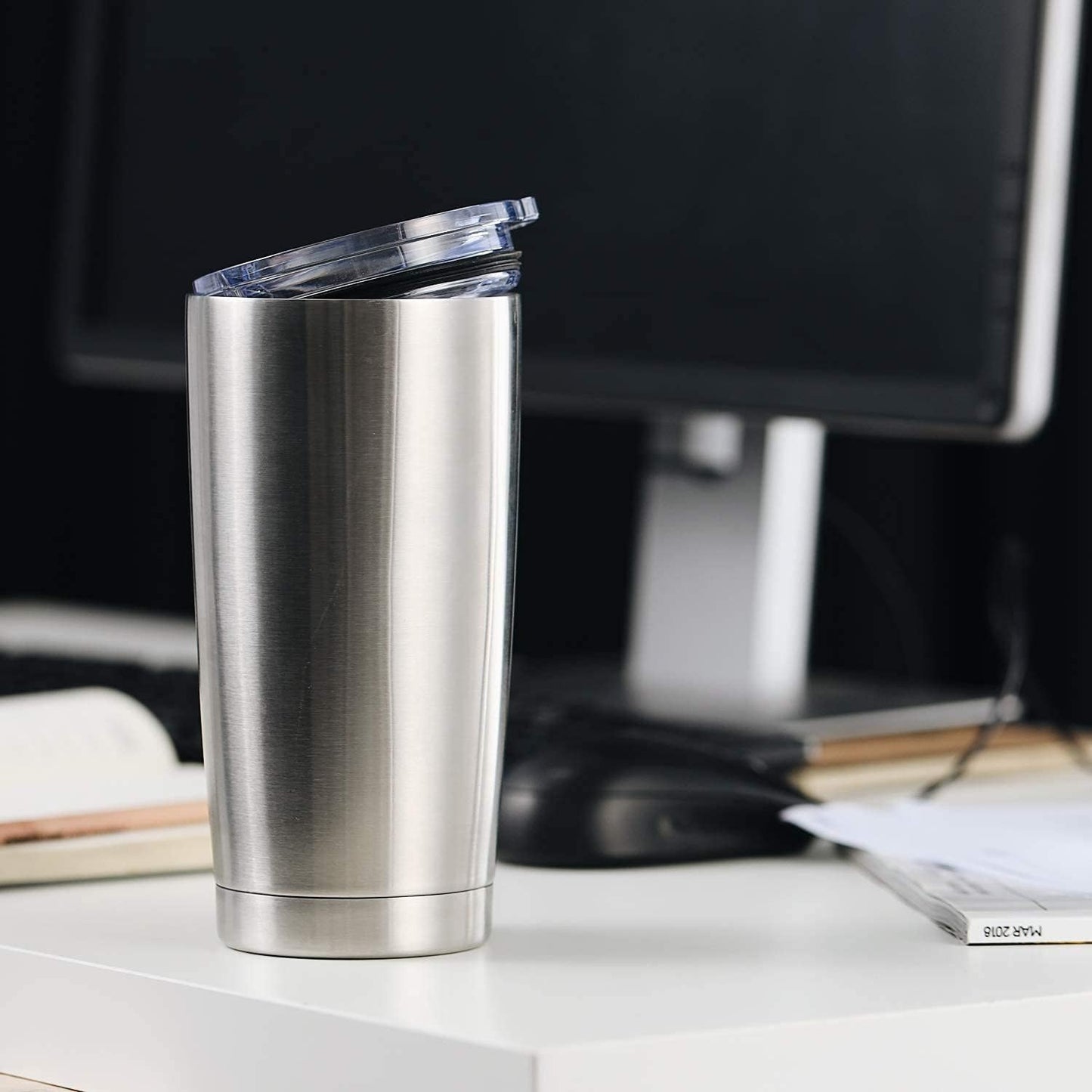 COMOOO 20oz Stainless Steel Tumbler Bulk Double Wall Vacuum Coffee Cup Insulated Travel Mug with Lid and Straw Durable Powder Coated Insulated Coffee Cup for Cold & Hot Drinks (silver, 4 pack