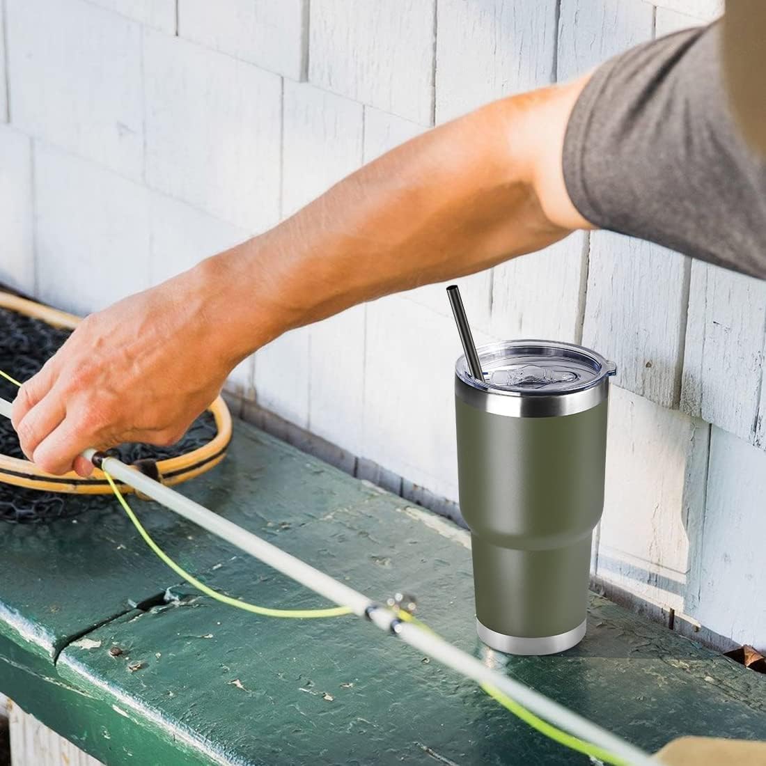 DOMICARE 30 oz Tumbler with Lid and Straw, Stainless Steel Tumblers Bulk, Insulated Vacuum Double Wall Travel Coffee Mug, Durable Powder Coated Tumbler Cup (Army Green, 1)