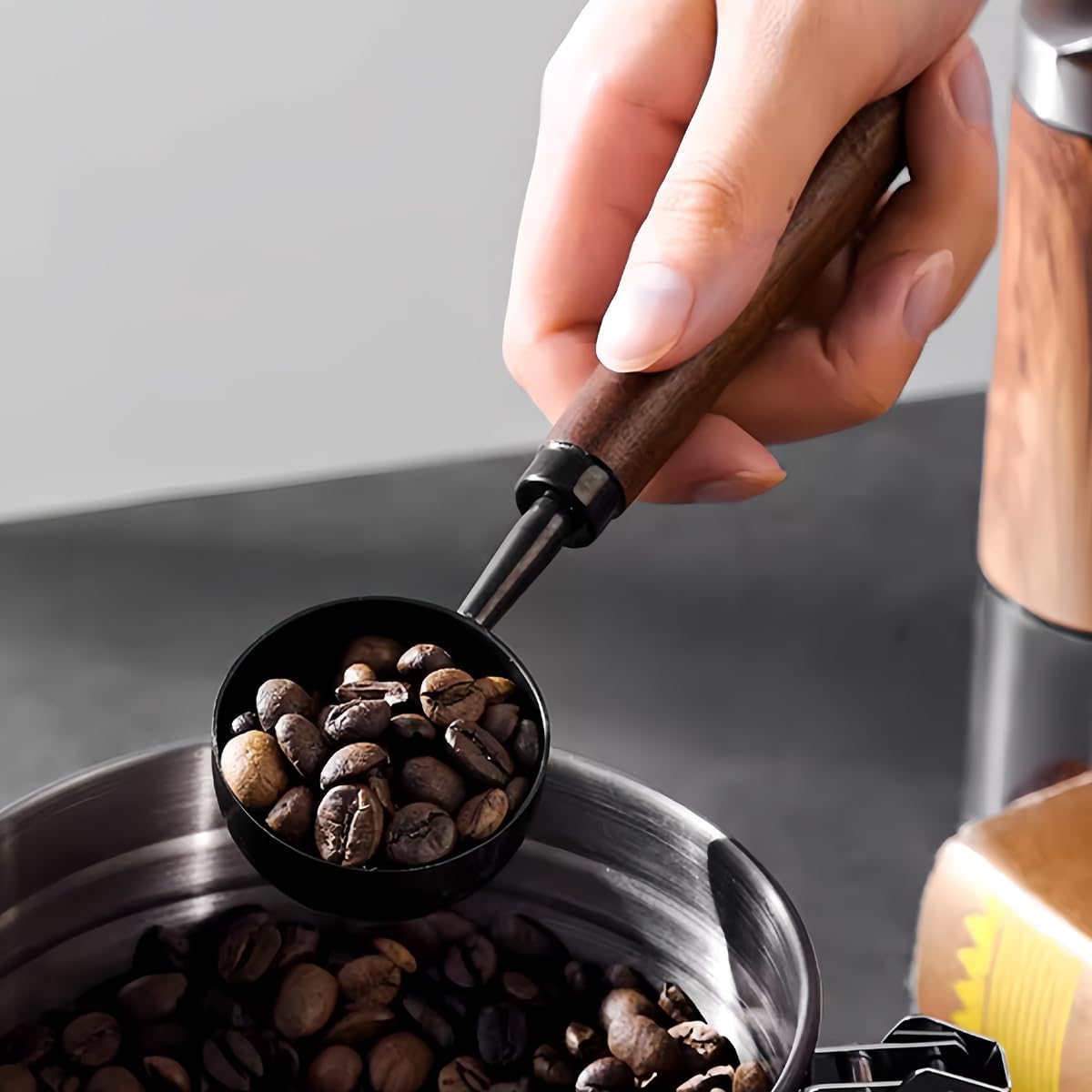 2 PCS Coffee Scoop Vintage Coffee Measuring Spoon Retro Stainless Steel Coffee Spoon Long Wooden Handle Coffee Scoop Kitchen Utensil for Scooping, Measuring & Serving Perfect for Coffee Tea, and More