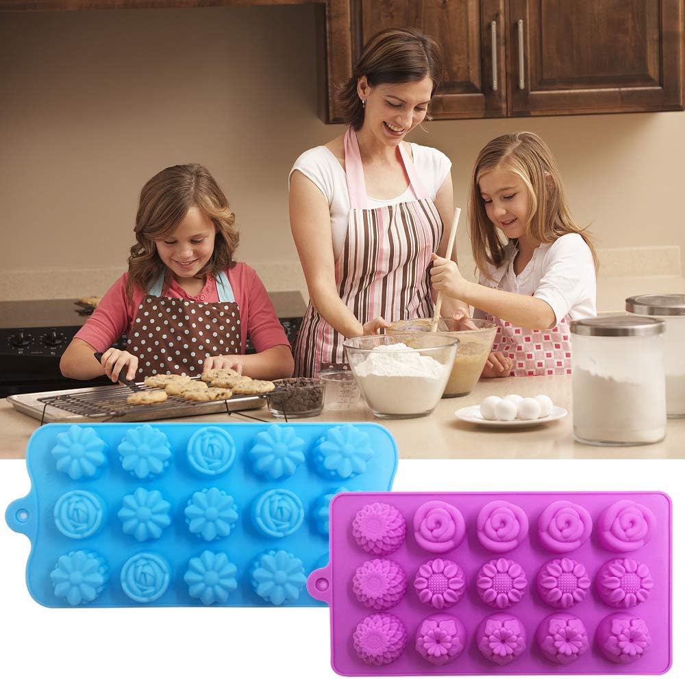 4 PACK Flower Shape Chocolate Candy Molds Set,DanziX Silicone 15 Cavity Baking Mold Ice Cube Tray for Wedding,Festival,Parties and DIY Crafts-Green,Blue,Red and Purple