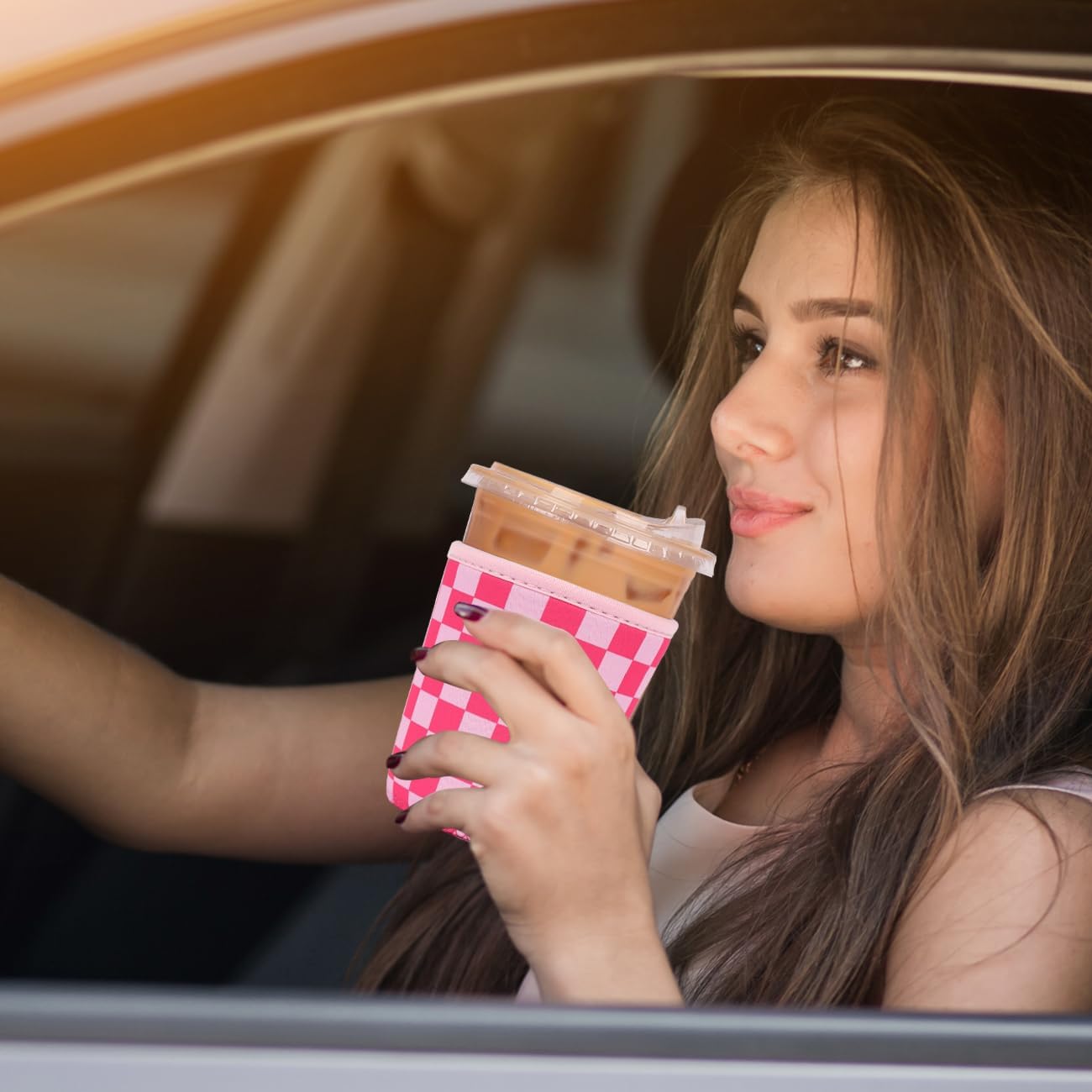 Reusable Insulated Neoprene Iced Coffee Cup Sleeve, Durable Drink Sleeve for Cold Beverages, Beverage Holder for Iced Coffee, Pink Grid