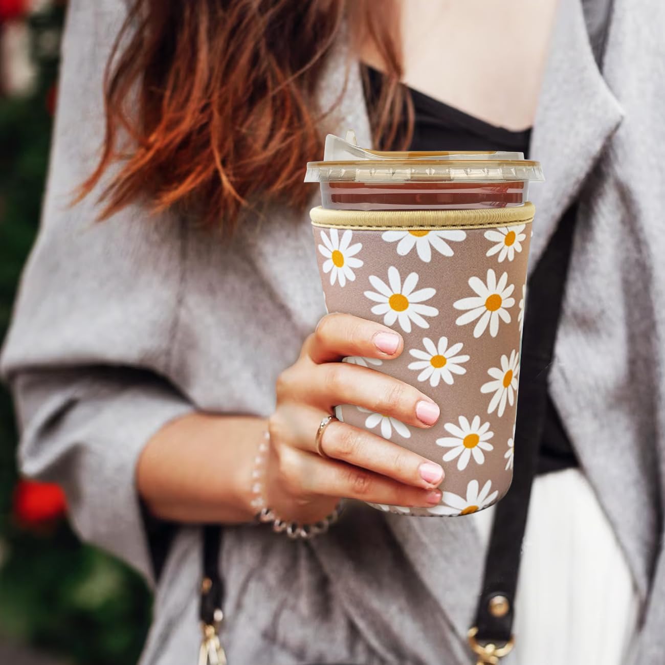 Reusable Insulated Neoprene Iced Coffee Cup Sleeve, Durable Drink Sleeve for Cold Beverages, Beverage Holder for iced coffee, Sunny Daisies