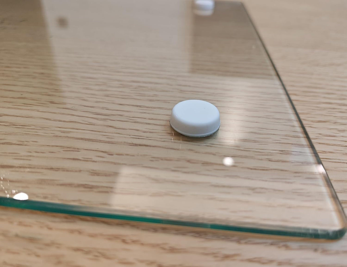 Tempered Glass Cutting Board – Long Lasting Clear Glass – Scratch Resistant, Heat Resistant, Shatter Resistant, Dishwasher Safe.