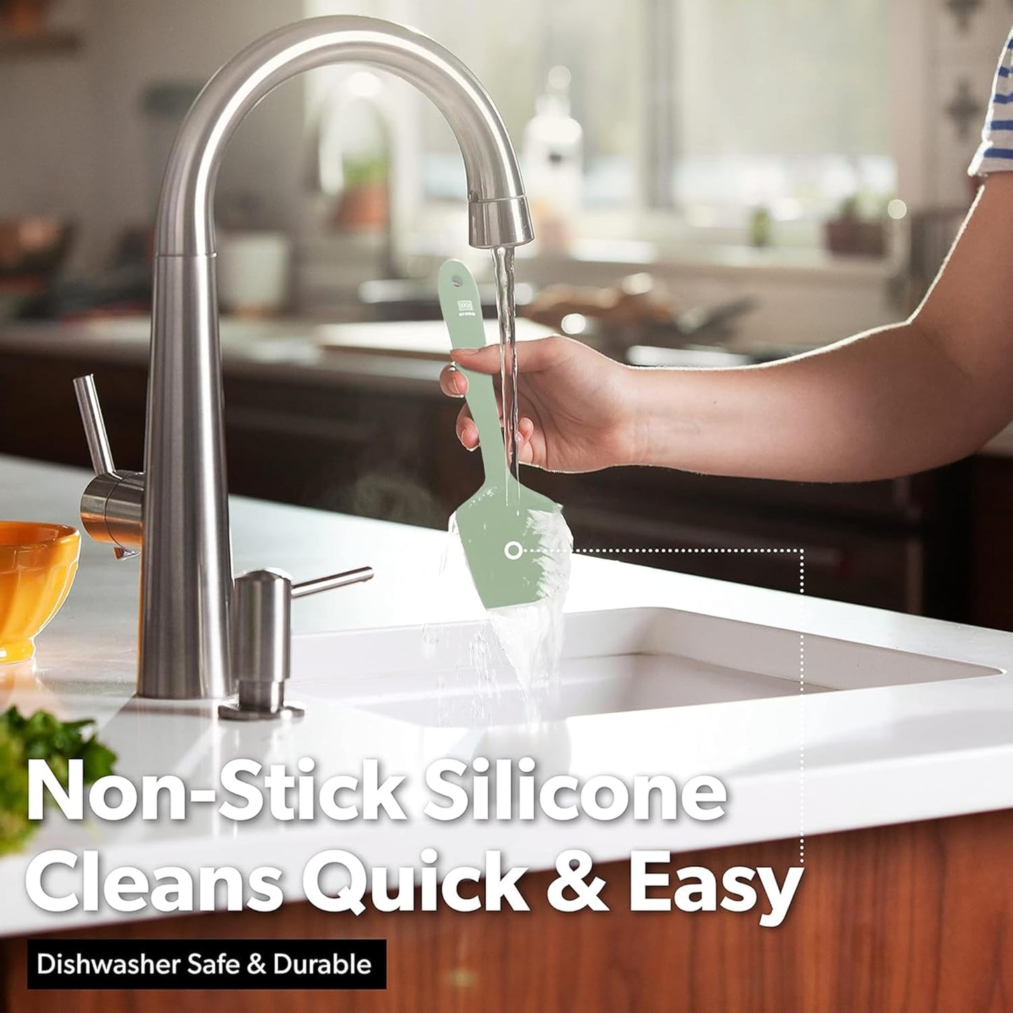 DI ORO Silicone Spatula - 600°F Heat-Resistant Rubber Kitchen Spatula for Baking, Scraping, & Mixing - BPA Free Nonstick Cookware Safe Flexible Utensil for Cooking - Seamless & Dishwasher Safe (Sage)