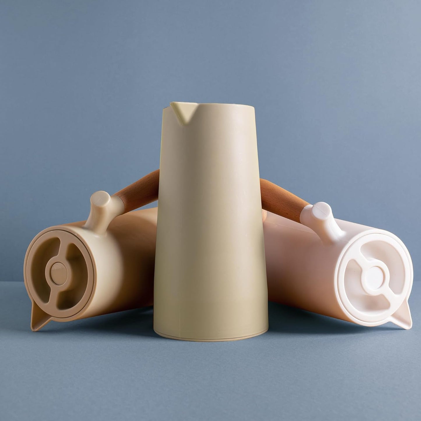 WOLFF - Thermal Coffee Carafe - Hot or Cold Drinks, Double Walled Insulated Vacuum Flask - Leakproof Coffee Dispenser with Wooden Handle, Thermos Bottle for Cold Beverages - Mint, 34floz/1L