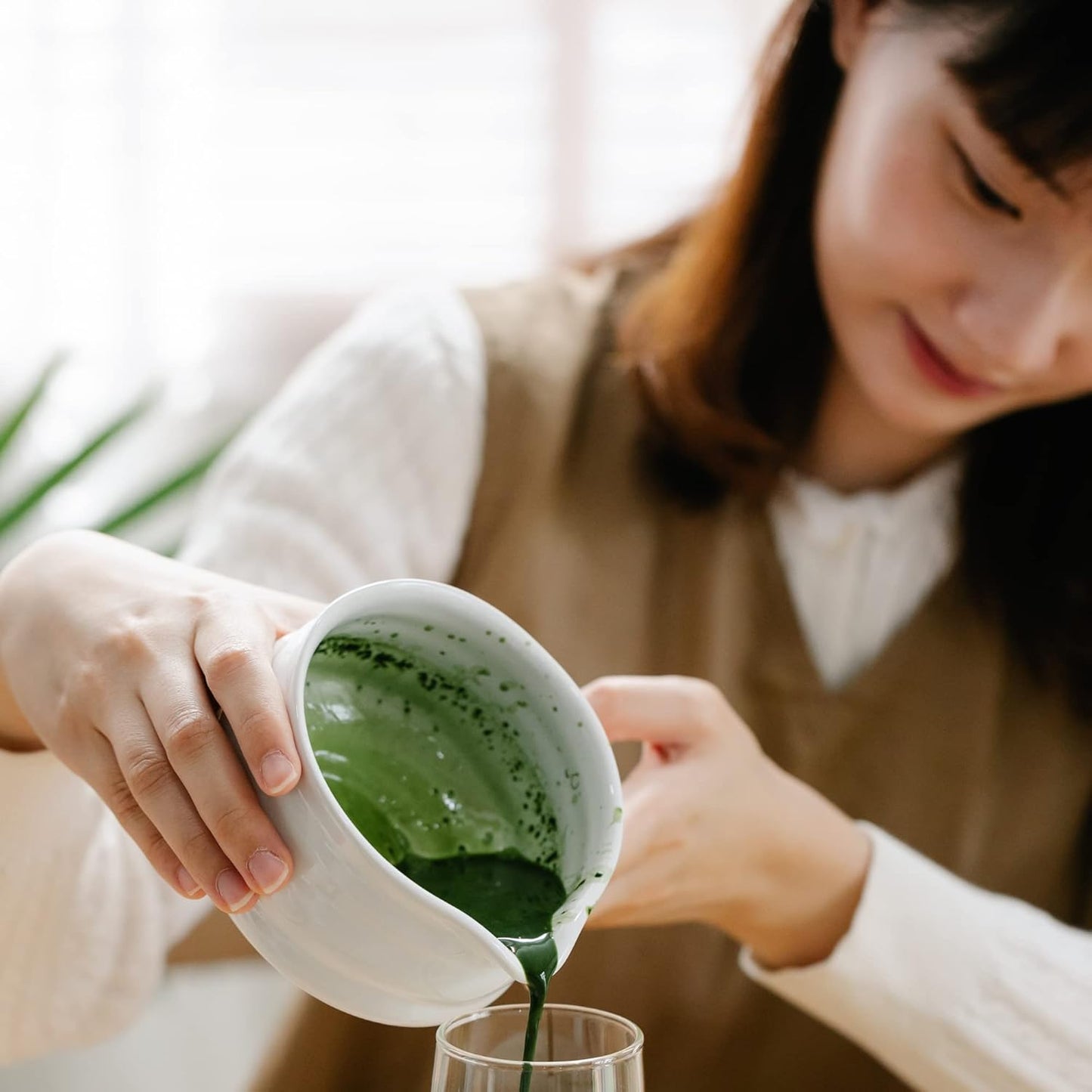 Marce Matcha Whisk Set- Matcha Set includes Matcha Whisk and Bowl with Spout, Sifter, Holder and Scoop- The Perfect Bamboo Whisk for Matcha Tea (White)