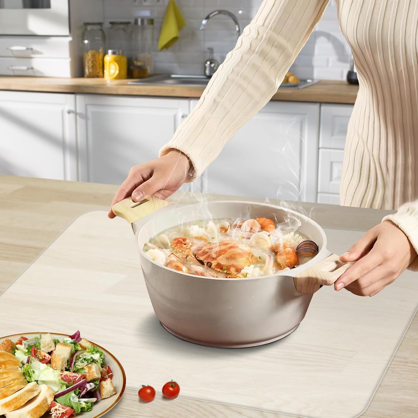 Silicone Mat for Kitchen Counter, Heat-Resistant BPA-Free Nonslip Surface, Trimmable Countertop Protector for Air Fryer (Translucent, 15.7×11.8inch-4pcs)