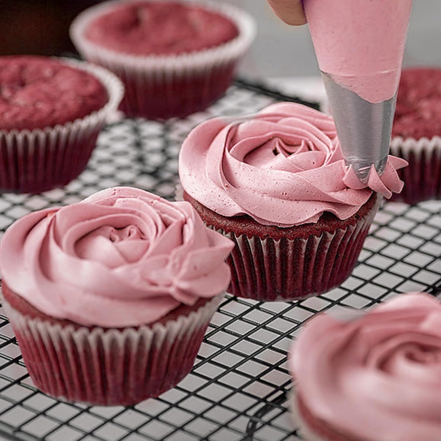 Large Piping Tips Set, Stainless Steel Cake Decorating Icing Tips Nozzles, Pastry Cake Decorating Tips Baking Tools For Cookies Cupcake Decorating Kit (1M 2D 1A 6B 853 895 114)