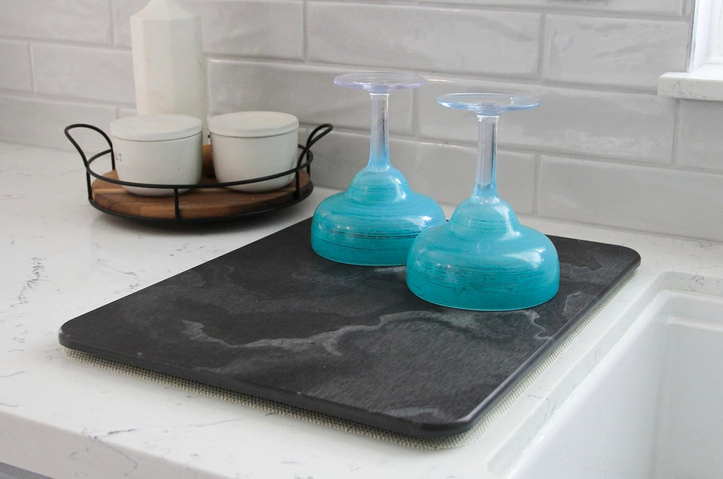 Large Stone Drying Mat for Kitchen Counter, Water Absorbing Stone, Quick Dry Stone Mat Kitchen, Diatomaceous Earth Dish Drying Mat (17.7 x 13.8 Inch Black Marble Drying Mat)