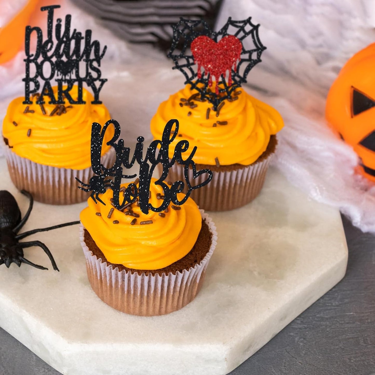 Halloween Bachelorette Cupcake Topper Bride To Be Ring Skeleton Hand Heart Blood Glitter Food Picks Horror Ghost Engagement Party Decoration Red