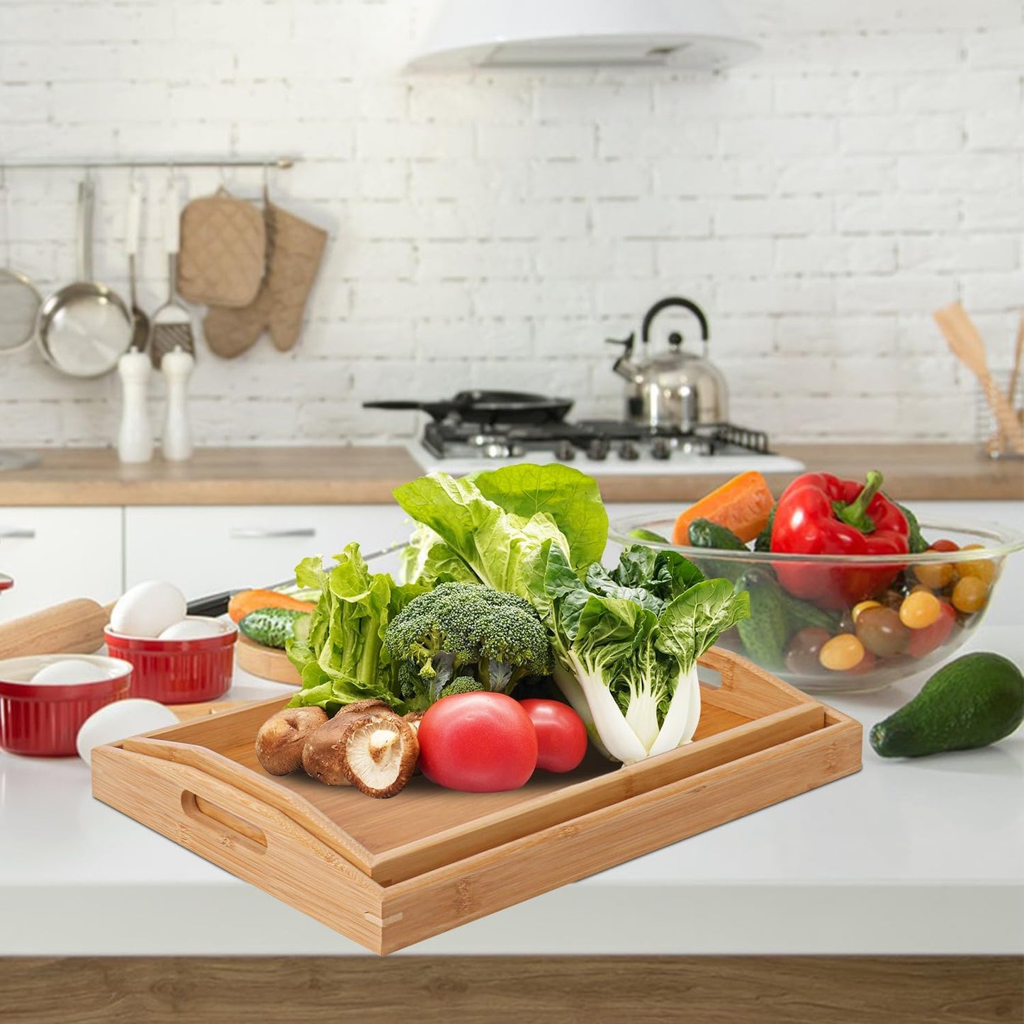 2 PCS Bamboo Serving Tray, 2 Size Nested Breakfast Bed Tray with Handle, Wood Serving Tray for Serving, Breakfast Bed Trays for Eating, Decor, Displaying Cake, Fruit