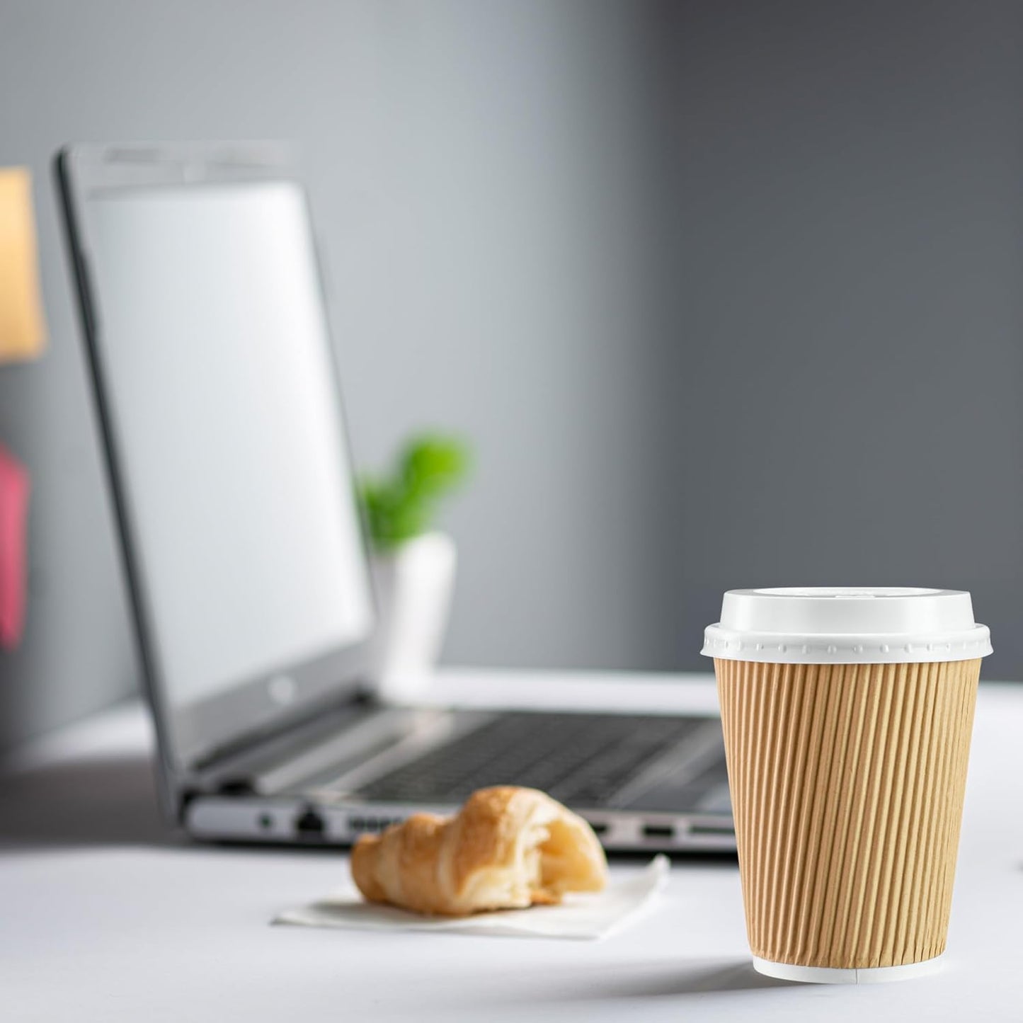 GUSTO [12 oz. - 100 Count Insulated Kraft Ripple Paper Hot Cups, Disposable Coffee Cups With Lids - Ideal for Hot Beverages, Travel, and Office Use (Formerly Comfy Package)