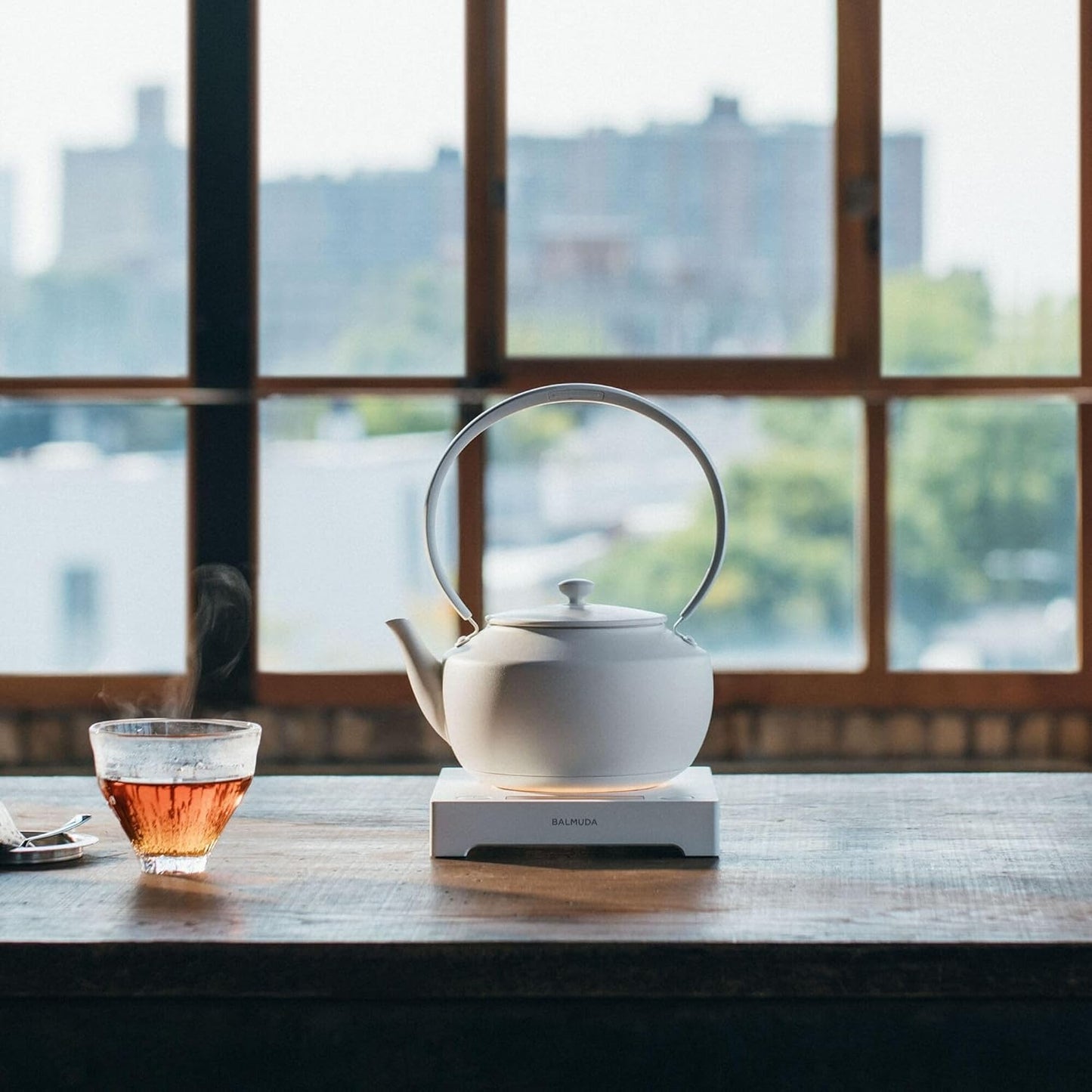 BALMUDA MoonKettle | Electric Kettle with Temp Control (122°F - 212°F) | HOLD & Keep Warm | 900ml (30 fl oz) | Soothing Ambient Light & Sound | Precision Pour Spout | White