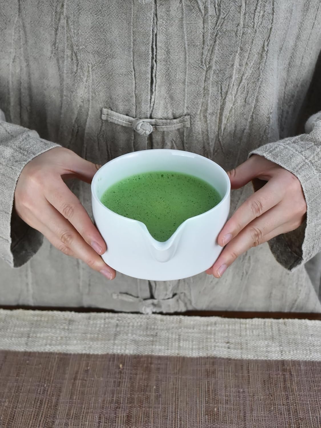 Artcome Premium Matcha Tool Set – Includes Matcha Bowl with Pouring Spout, Whisk, Whisk Holder, Tea Scoop & Matcha Manual - White