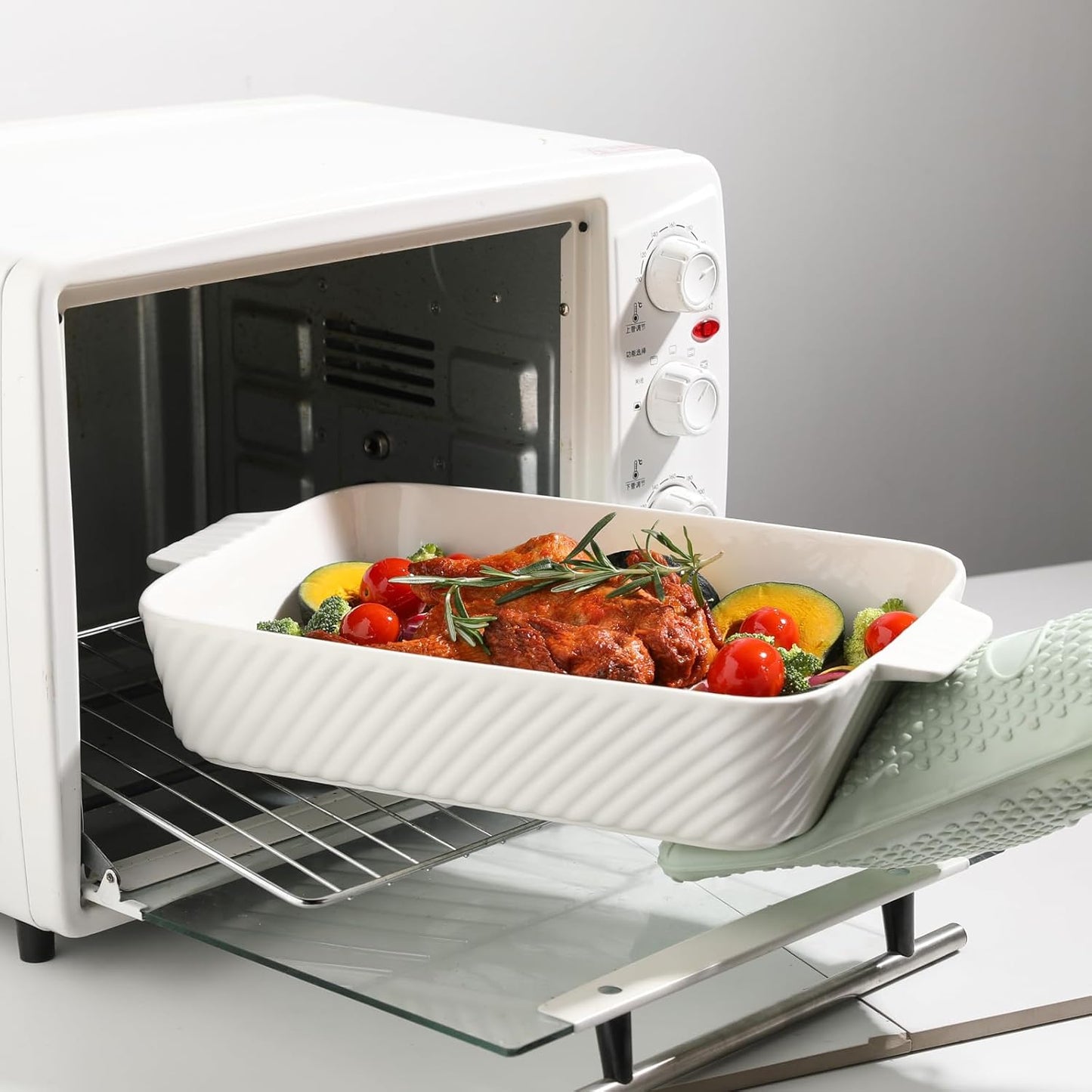 Sweejar Ceramic 13 x 9 Baking Pan, Cake Baking Dish for Brownie, Porcelain Striped Casserole Dishes for Oven with Handle for Lasagna, Family Dinner(White)