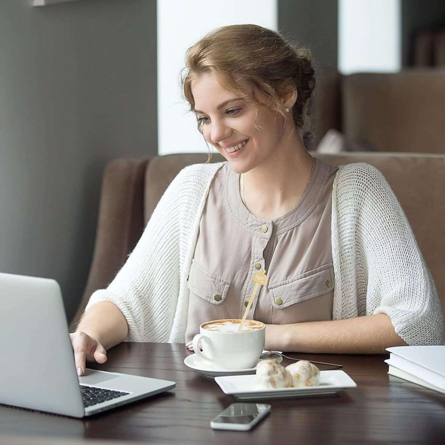 60Pcs Coffee Stirrers-7Inch Natural Bamboo Stir Sticks Beverage Mixer with Coffee Ends Disposable Environmentally Friendly Biodegradable Cafe Grade Stir Sticks for Cocktails Milk Tea Hot & Cold Drinks