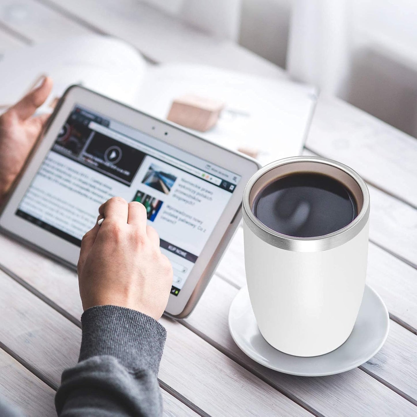 VEGOND Stainless Steel 12 oz Tumblers bulk Vacuum Insulated Double Wall Travel Tumbler with Lid and Straw Reusable Tumbler,White 6 pack