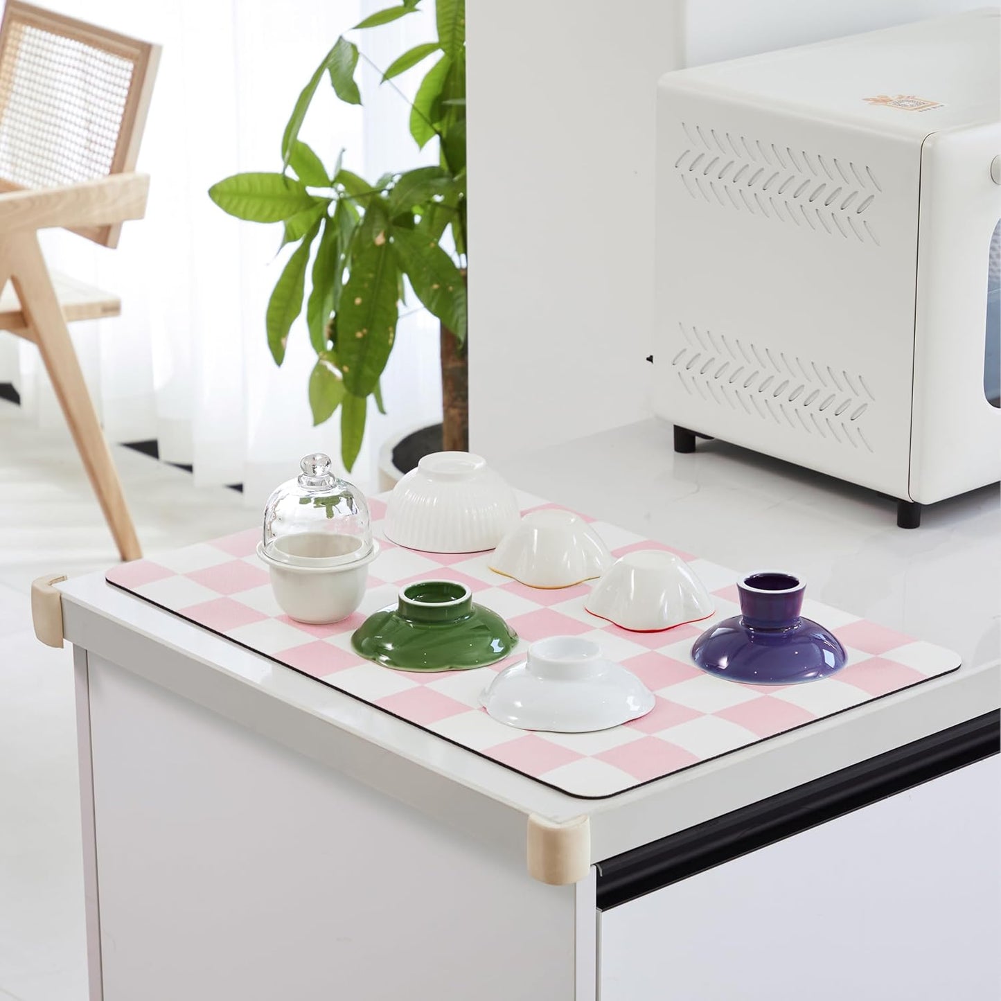 Checkered Dish Drying Mat for Kitchen Counter, Coffee Bar Station Accessories, Retro Cute Aesthetic Girly Women Modern Absorbent Drainer Mat Kitchen Drying Mat Easy Clean, Pink 12" x 19"