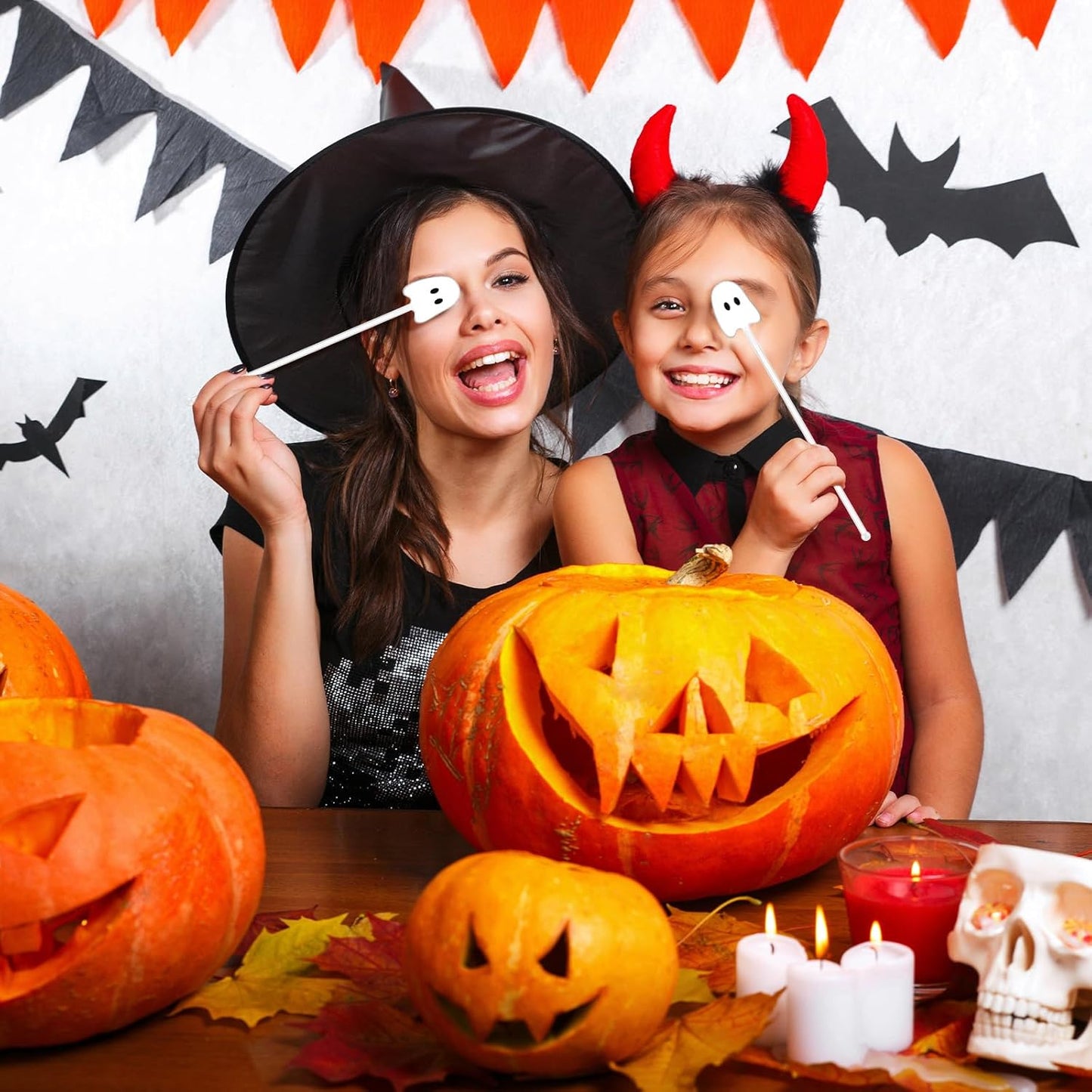 30 Pcs Halloween Swizzle Sticks Plastic Coffee and Cocktail Stirrers Fall Thanksgiving Drink Stirrers Cocktail Mixers for Halloween Fall Autumn Party Tea Coffee Bar Decoration(Ghost)