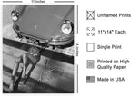 Poster Master Woman Under Classic Car - Image 2