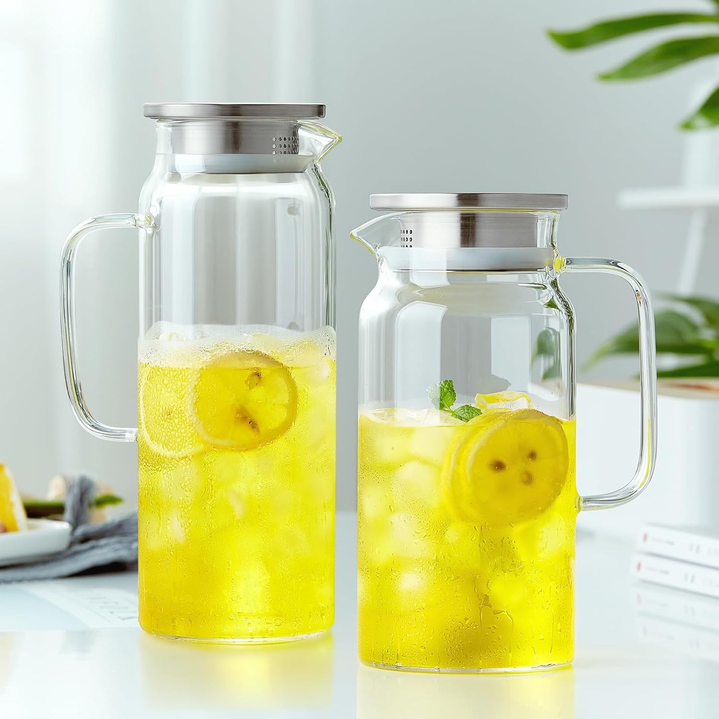 42OZ Glass Pitcher with Lid and Spout, Water Jug, 1250ml Carafe for Hot/Cold Water, Large Iced Tea Pitcher for Coffee, Juice and Homemade Beverage