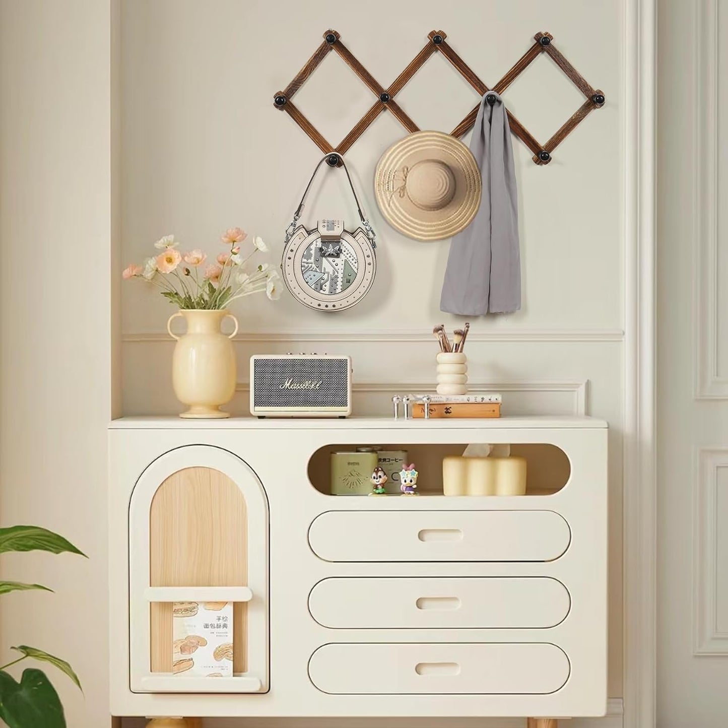 WGFKVAS 2 Pack Accordion Hat Rack for Wall - Expandable Coat Rack & Wall Mounted Hat Holder - Wooden Wall Hanger with 10 Peg Hooks for Coats, Baseball Caps, Keys & Mugs