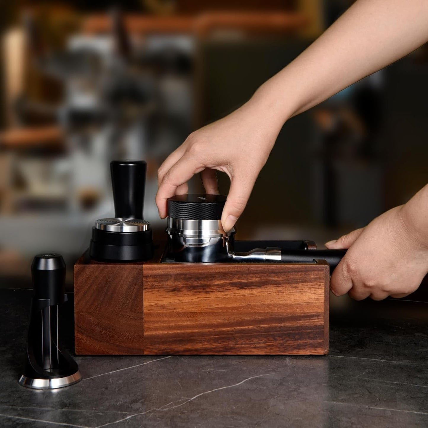 MATOW 2 in 1 Design Gravity Distributor and Magnetic Dosing Funnel Combo, 58.5mm Adaptive Espresso Distributor and Stainless Steel Dosing Ring Set Fits All 58mm Portafilter