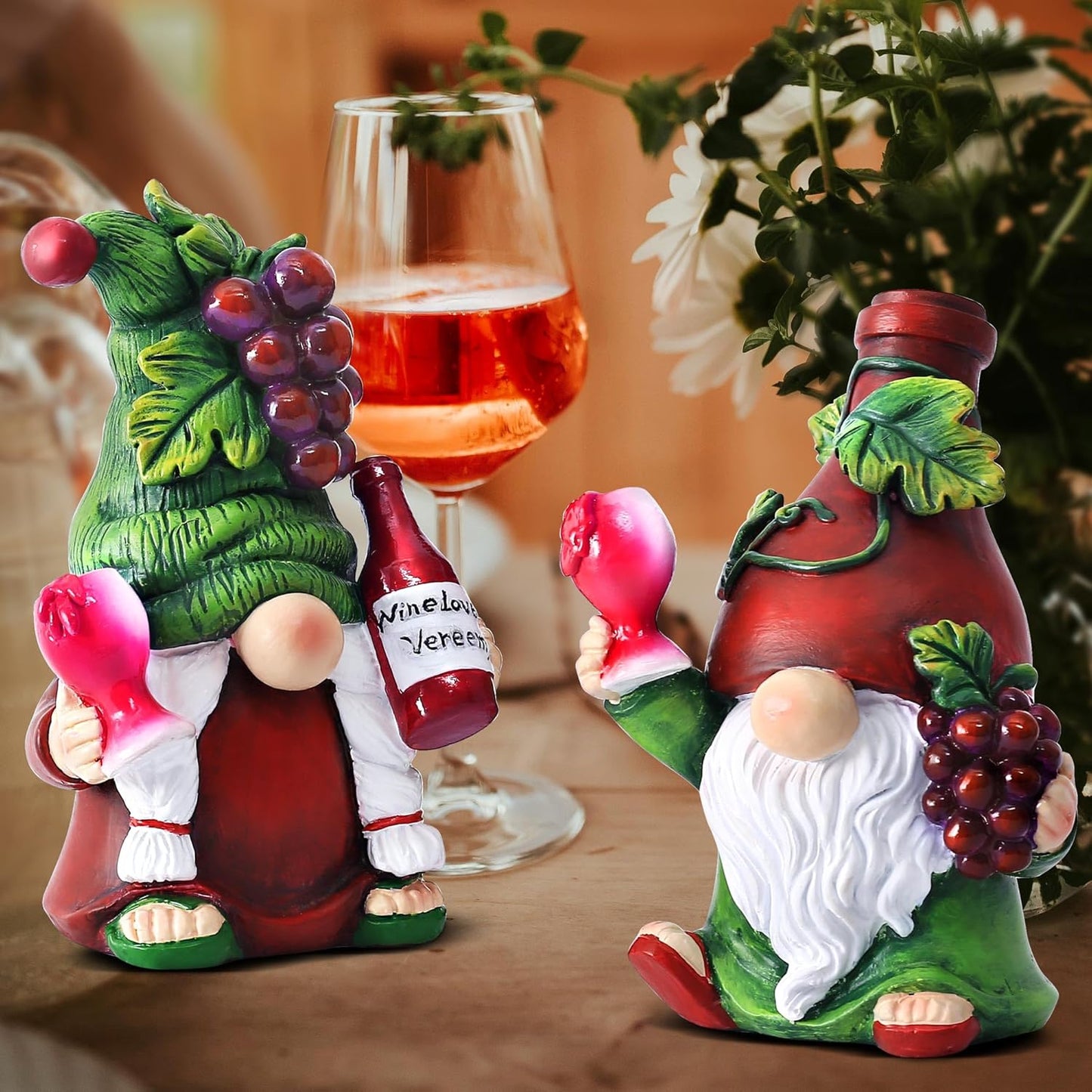 2PCS Wine Gnomes Figurines Home Decor Gnome Gifts for Women Collectible Statue Christmas Decorations for Dining Tables Tiered Pallets Wine Cabinet Living Room