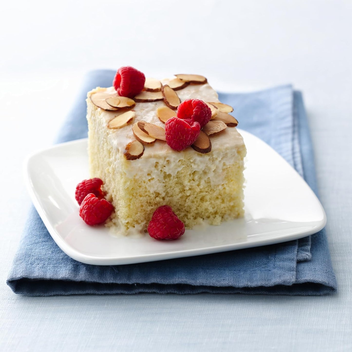 Betty Crocker Favorites Super Moist Vanilla Cake Mix, 13.25 oz (Pack of 12)