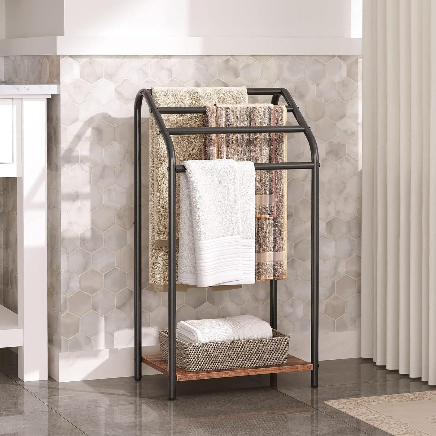 HOOBRO Freestanding Towel Rack, 4 Tier Blanket Rack Stand, 16.3"L x 11.2"W x 31.3"H, Blanket Ladder Holder, Quilt Rack, Drying and Display Rack, Living Room, Bathroom, Rustic Brown and Black BF64LB01