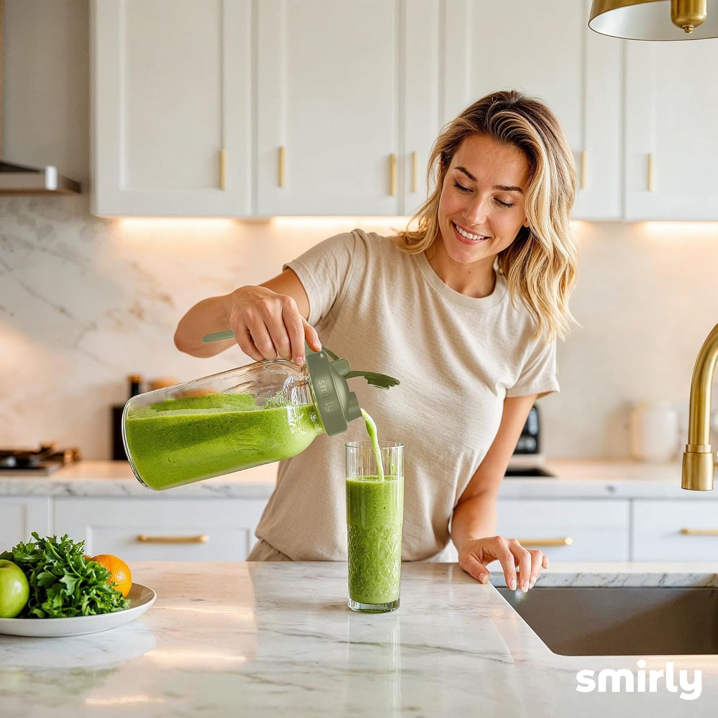 SMIRLY 64 oz Mason Jar Pitcher,Glass Pitcher with Wide Mouth,Water Jug with Double Leak Proof Lid for Iced Coffee,Hot Water,Breast Milk