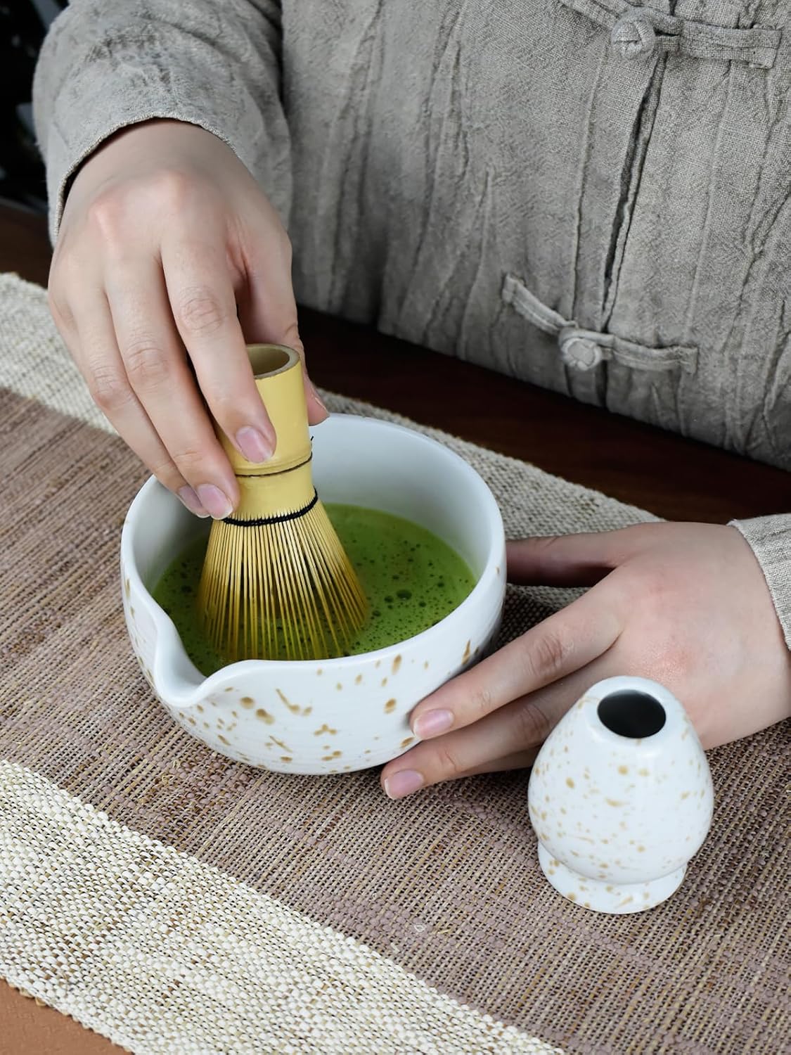 Artcome Matcha Tea Set - Ceramic Matcha Bowl with Pouring Spout, Bamboo Whisk, Whisk Holder, Tea Scoop & Matcha Manual – Complete Traditional Japanese Tea Ceremony Kit for Home, Office, or Gift, Brown