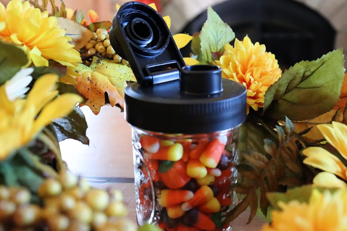 Brewing America Creamer Jar with Pouring Lid, 1 Pint (16 oz) Mason Jar with Black Wide Mouth Pour Lid, for Milk, Sugar, and Cream, 1-Pack (Black)