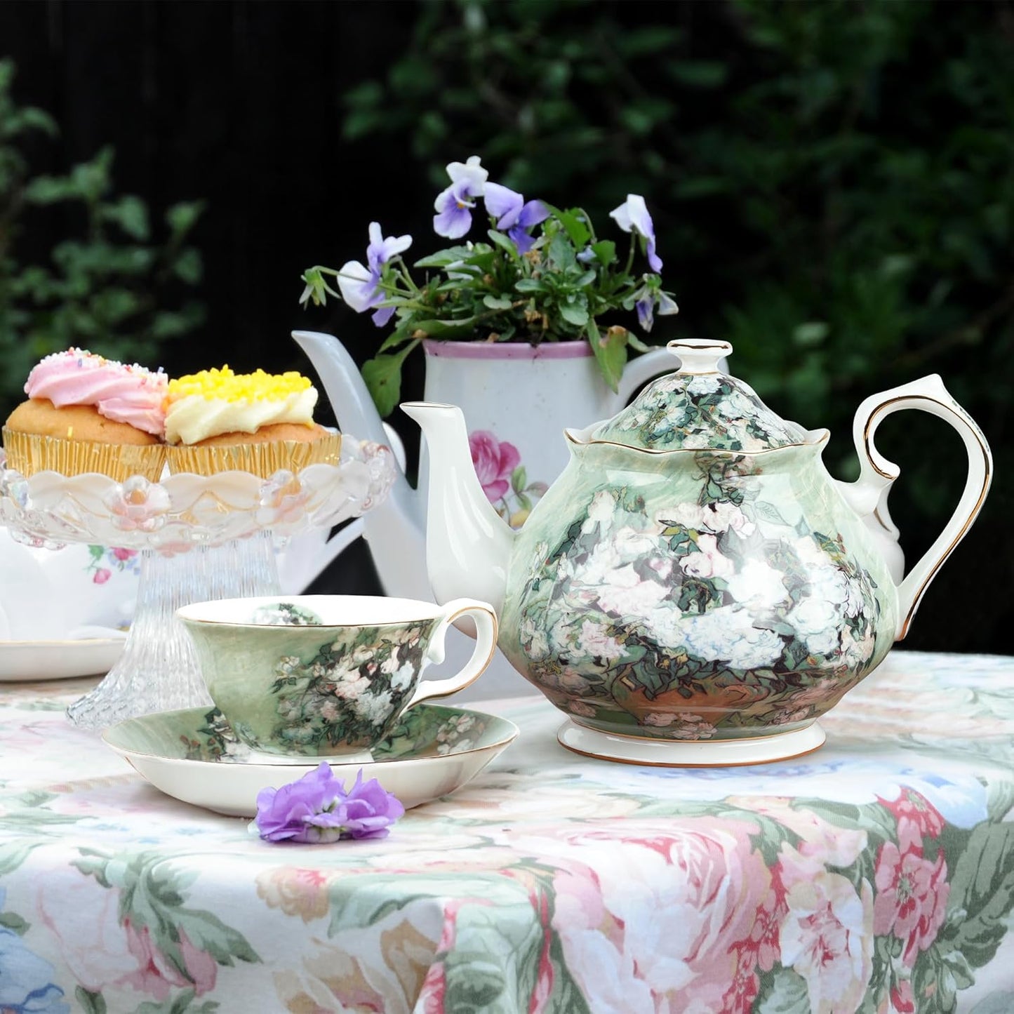 Teapot 30 oz Van Gogh Paintings Bone China Loose Tea Pot Floral Design Vintage Ceramic Coffee Water Pot European Style Porcelain (White Rose)