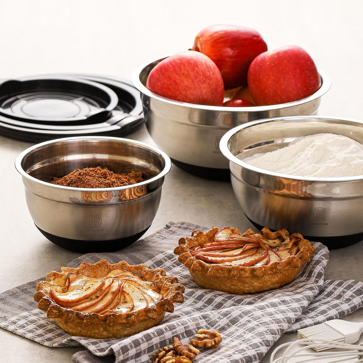 ROYDX Stainless Steel Mixing Bowls With BPA Free Airtight Lids &3 Grater Attachments,Non-Slip Bottoms- 33% Thick Metal Nesting Bowls for Mixing & Serving