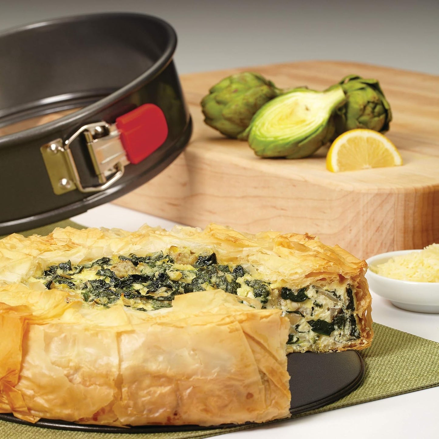 Rachael Ray Oven Lovin' Nonstick Bakeware Springform Baking Pan With Grips / Nonstick Springform Cake Pan With Grips / Nonstick Cheesecake Pan With Grips, Round - 9 Inch, Gray