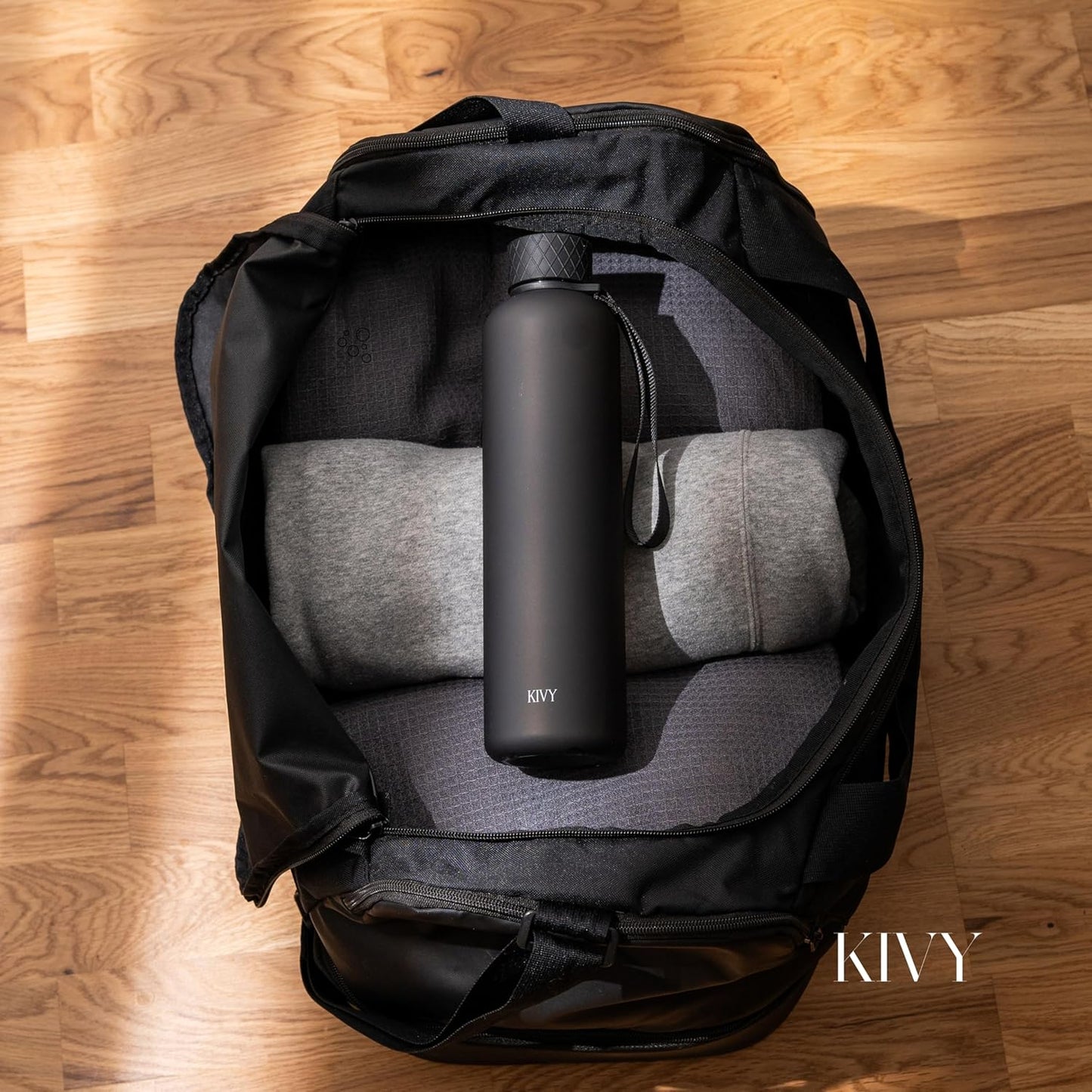 KIVY Slim Water Bottle 32oz [Lightweight & Shatterproof] Fits Backpack & Cupholder for Travel, Sports, School, Gym - Black water bottle no straw - Mens water bottle screw top - Dishwasher Safe